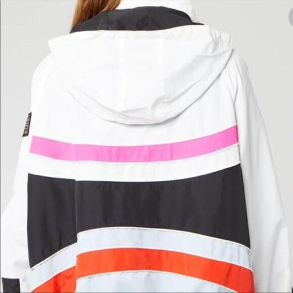 P.E. Nation Easy Run Reversible Jacket - Picture 6 of 9